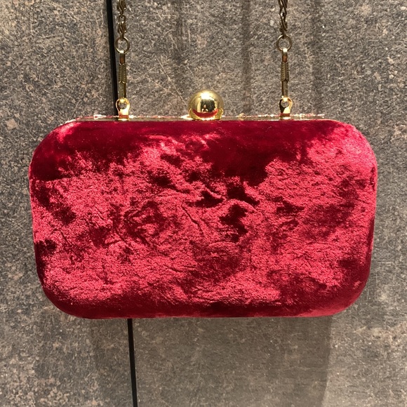 Indian Designer Zardozi Clutch (velvet) - Picture 5 of 6